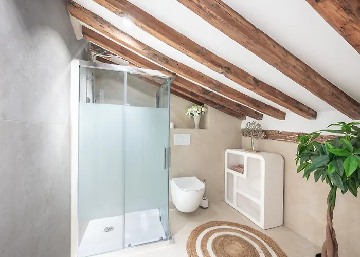 Апартаменты Duplex Old Town - New ! Антиб